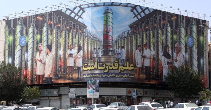 قمار اروپا بر سر برنامه هسته ای ایران | راه حل دیپلماتیک پیش روی ایران و تروئیکای اروپایی چیست؟ 5