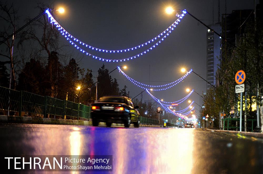 آذین-بندی-خیابان-ولیعصر-عج-به-مناسبت-عید-نیمه-شعبان-17