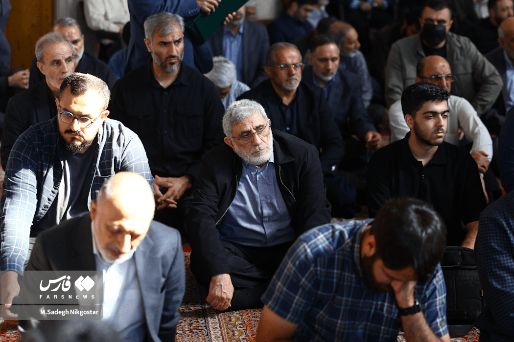 تصاویری از سردار قاآنی در مراسم تشییع پیکر سردار علیرضا افشار 3
