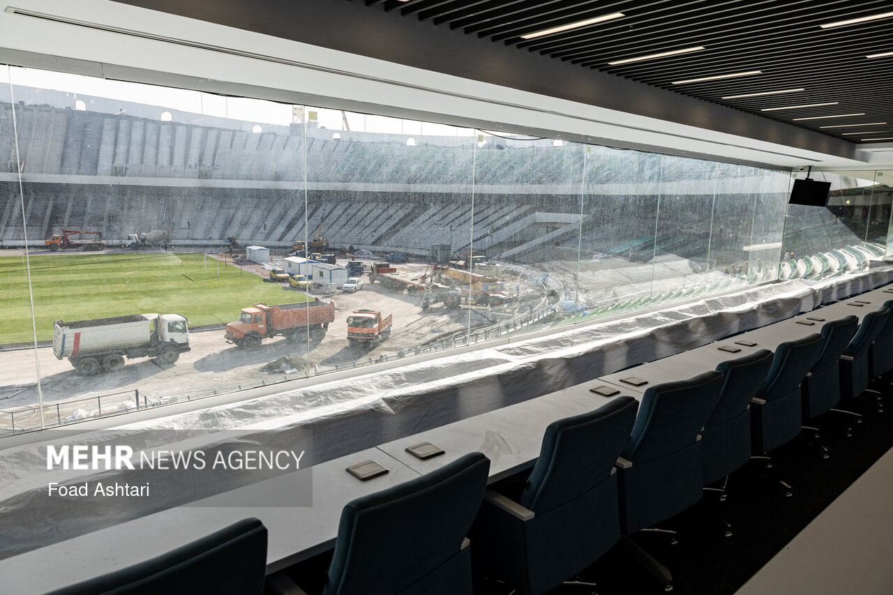 تعمیر ورزشگاه آزادی