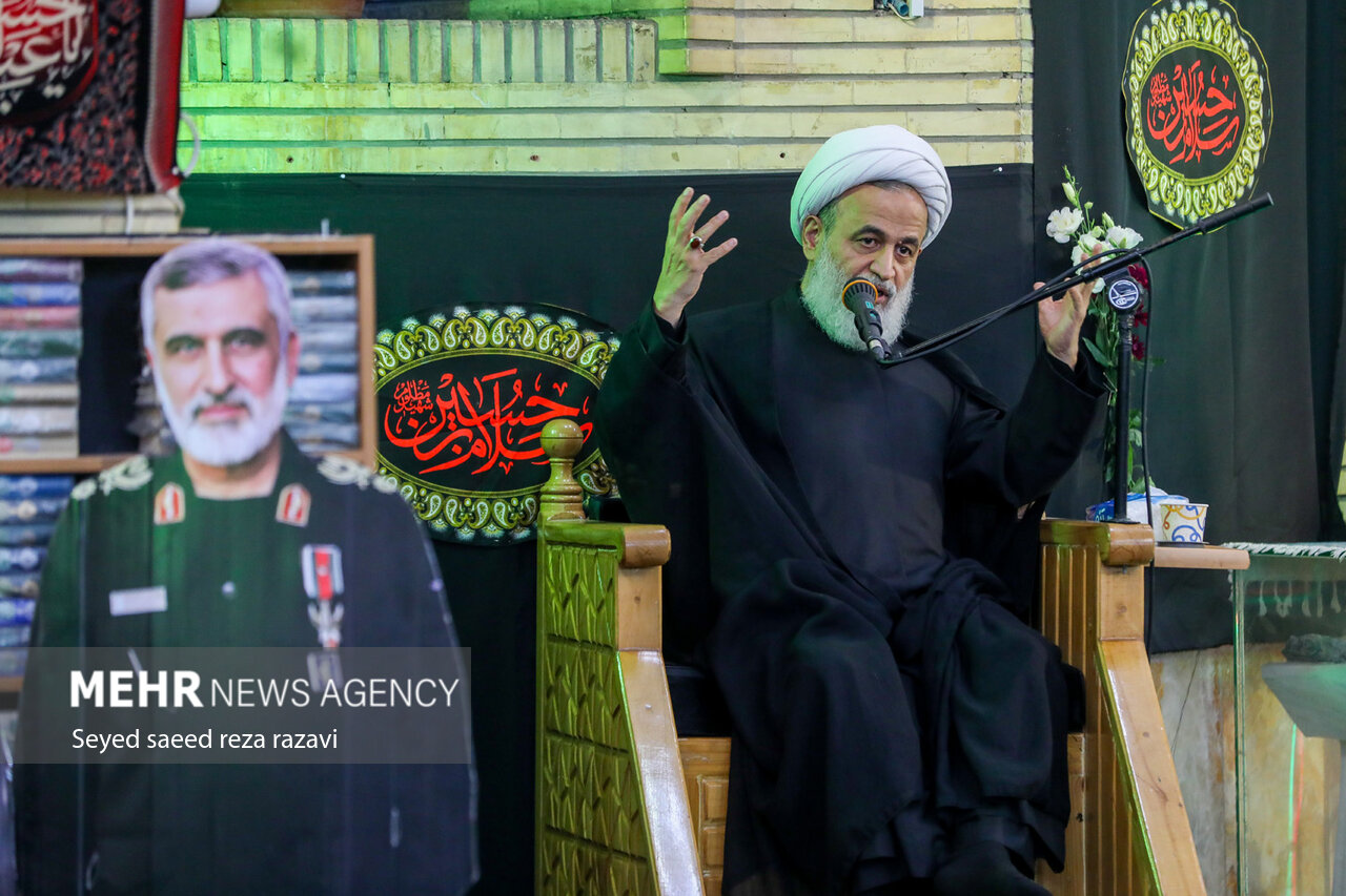 تصاویر | گرامیداشت سردار حاجی‌زاده با حضور کاظم صدیقی و محسن رضایی 9
