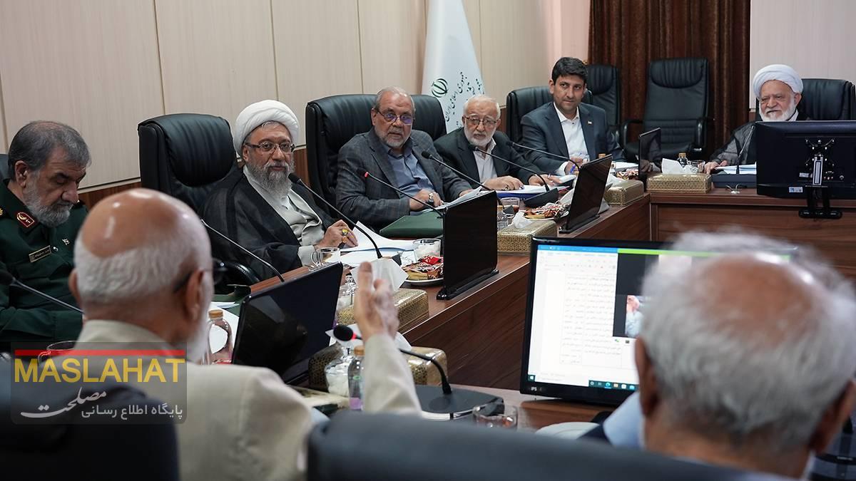 تصاویری جدید از محسن رضایی با لباس نظامی در جلسه هیأت عالی نظارت مجمع / میرسلیم هم آمد / کدام وزرای پزشکیان بودند؟ 3