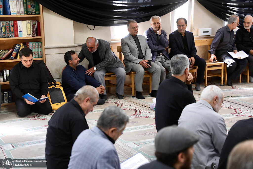مراسم+تشییع+پیکر+احمد+توکلى (2)