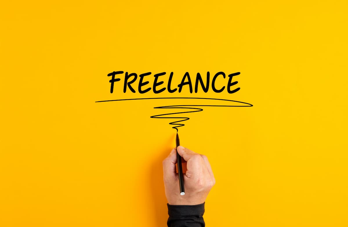 freelancing-work-and-its-statutory-laws-and-regulations-in-the-UK-explained-by-Papershift-min