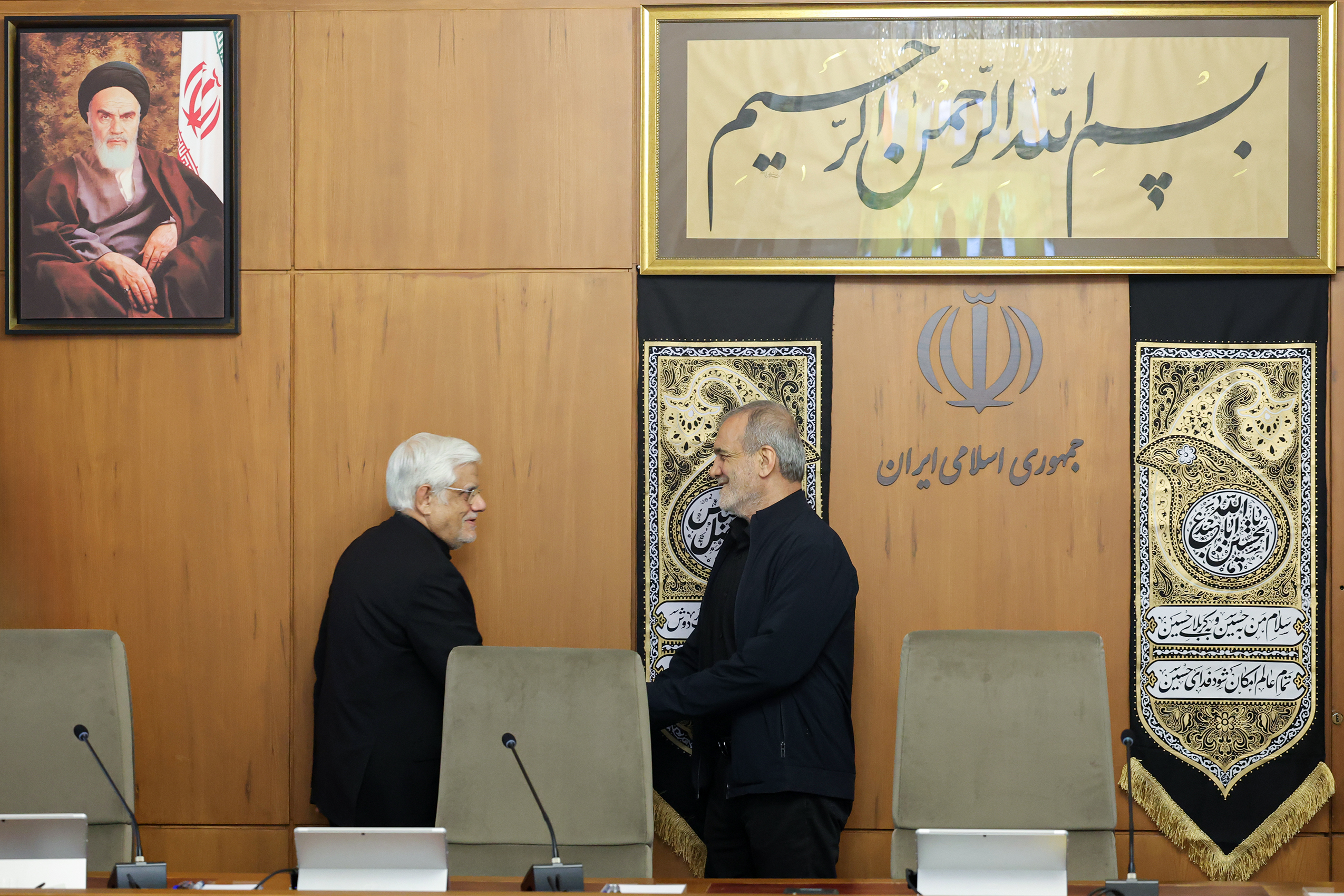 دولتمردان پزشکیان سیاهپوش شدند / تصاویری متفاوت از جلسه هیأت دولت 3