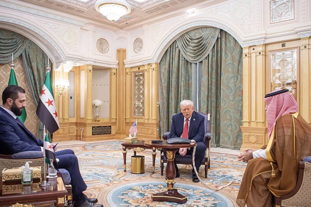 ترامپ و الجولانی2