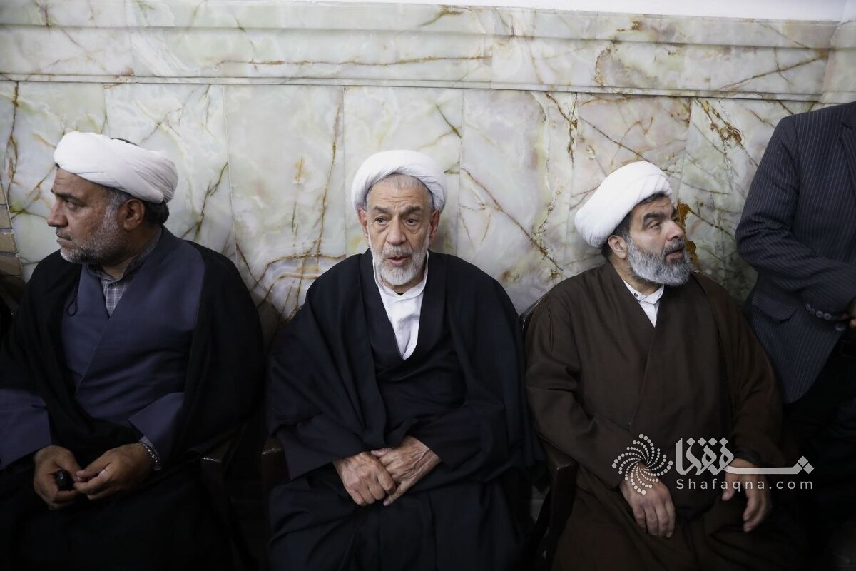 چهلم لاریجانی