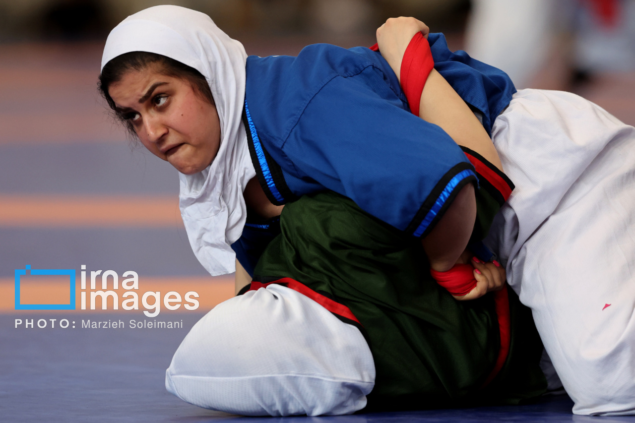 لیگ آلیش زنان