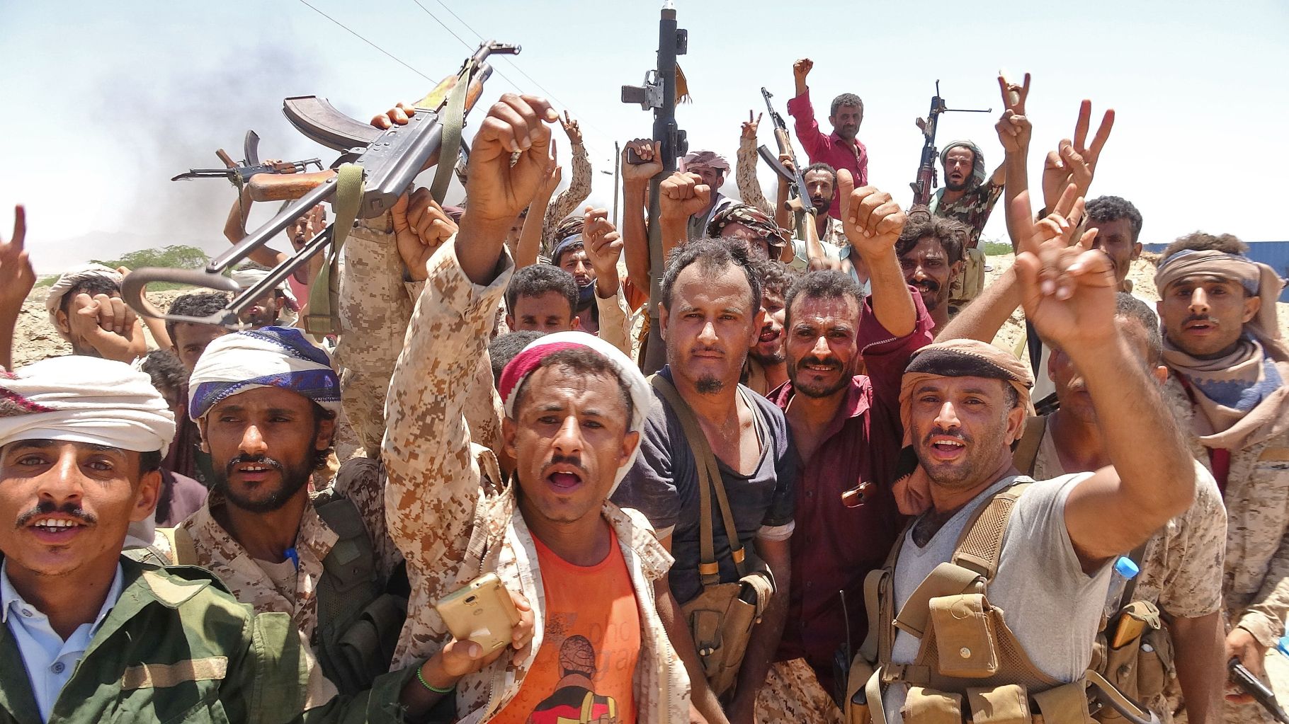 yemen-humanitarian-crisis-fighters-stc-houthis-saudi-coalition