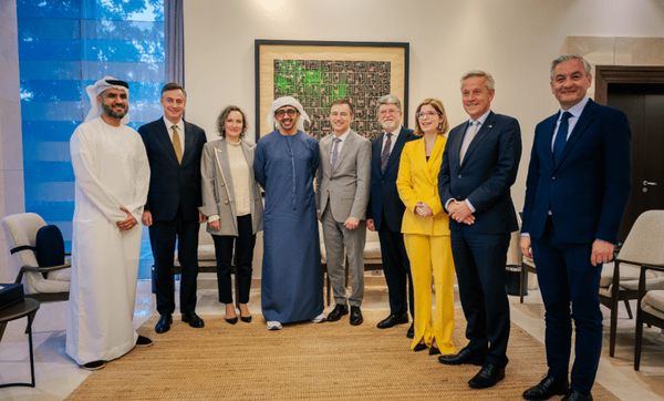 55ea4dc123f745de934f7702664d7d18