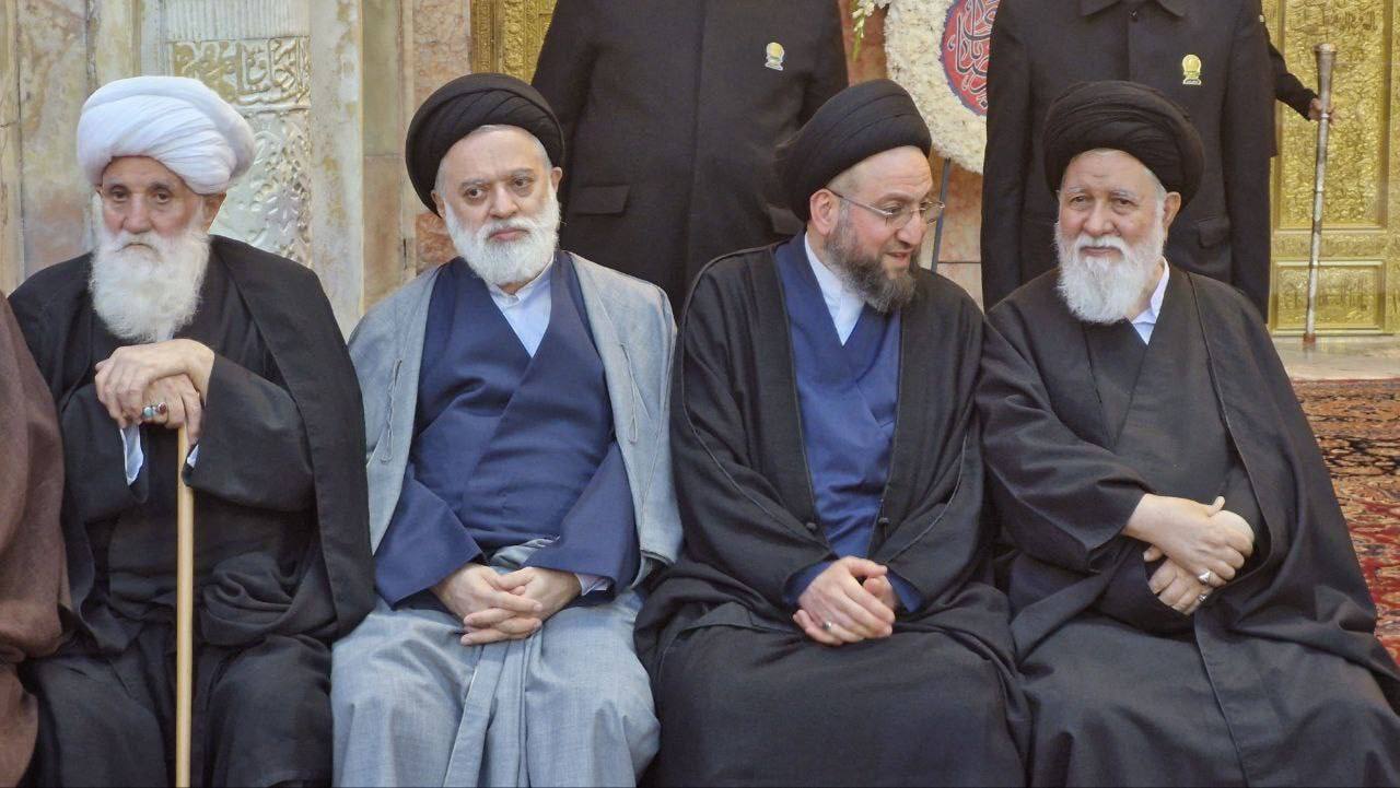 حضور مصطفی خامنه‌ای در مراسم خاکسپاری شهید ابراهیم رئیسی + عکس 2
