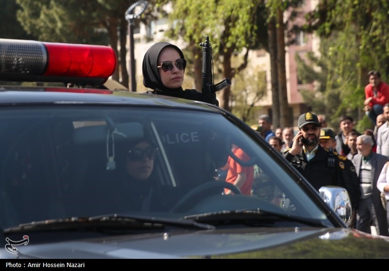 تصاویر متفاوت از زنان پلیس در رژه امروز ارتش + عکس 3