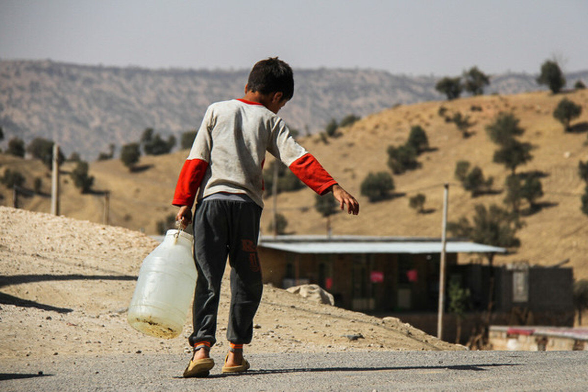 کم آبی