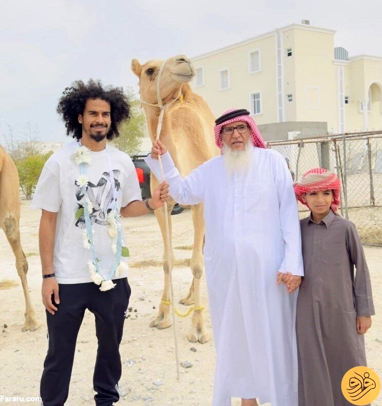 (عکس) هدیه جالب قطری‌ها به اکرم عفیف