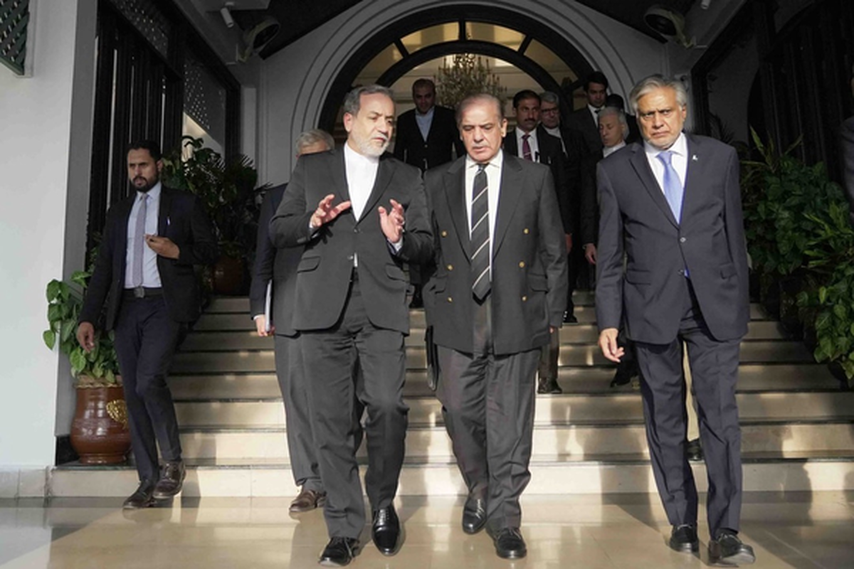 شهباز شریف و عراقچی