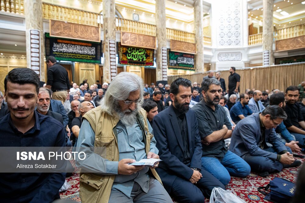 تصاویر بهزاد نبوی و مهدی هاشمی در مراسم ختم احمد توکلی / برادر سعید جلیلی و حسین طائب هم بودند 6