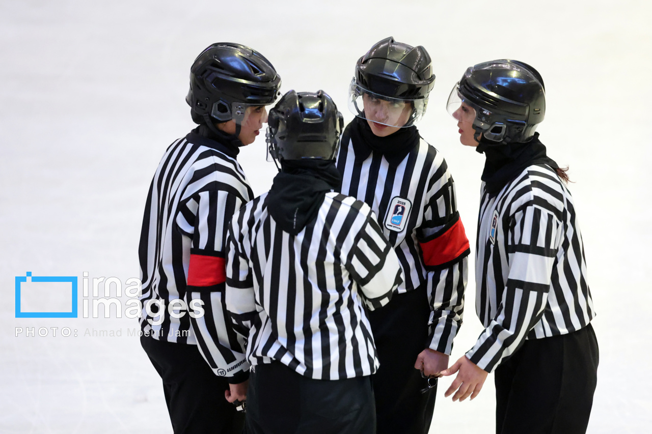 هاکی روی یخ دختران