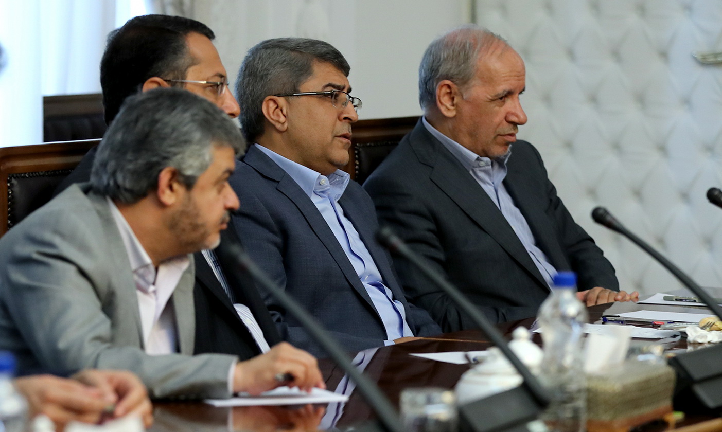دیدار روحانی با اعضای فراکسیون امید