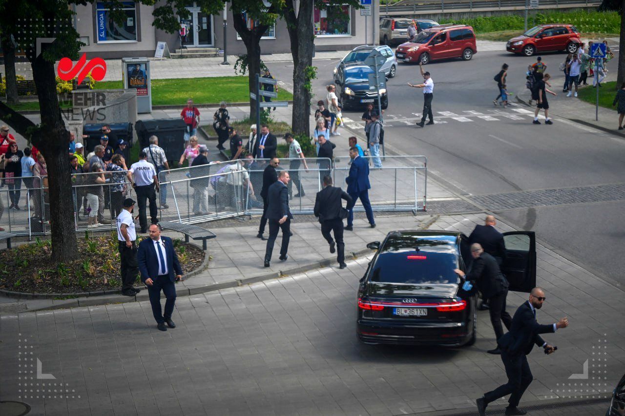 سوءقصد به جان نخست‌وزیر اسلواکی/ «رابرت فیکو» به‌شدت زخمی شد