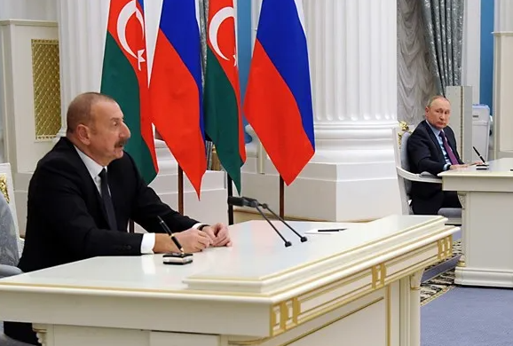 بازی علی اف با کارت قفقاز 3