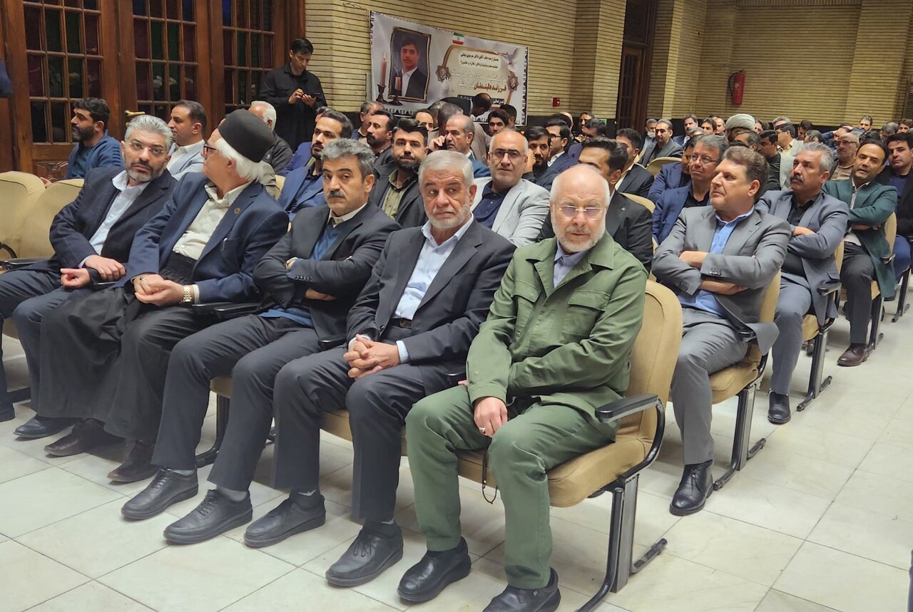 مراسم ختم پسر نماینده لردگان