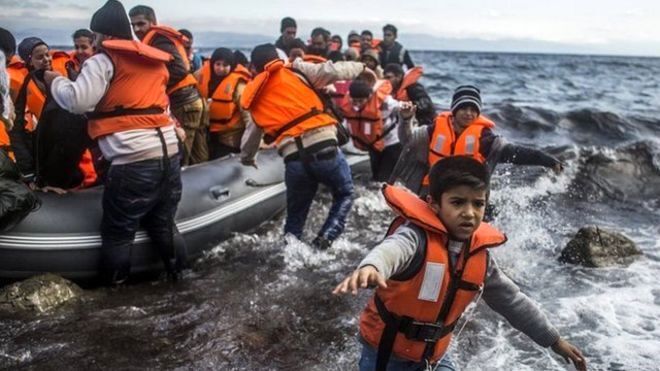 واژگونی قایق پناهجویان در آب‌های یونان ؛ مرگ 79 پناهجو/ بیش از 300 نفر مفقود / اعلام ۳ روز عزای عمومی