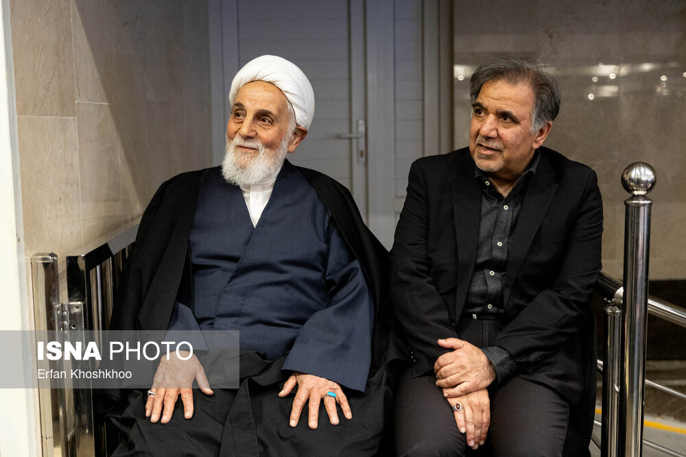 ناطق نوری و عباس آخوندی