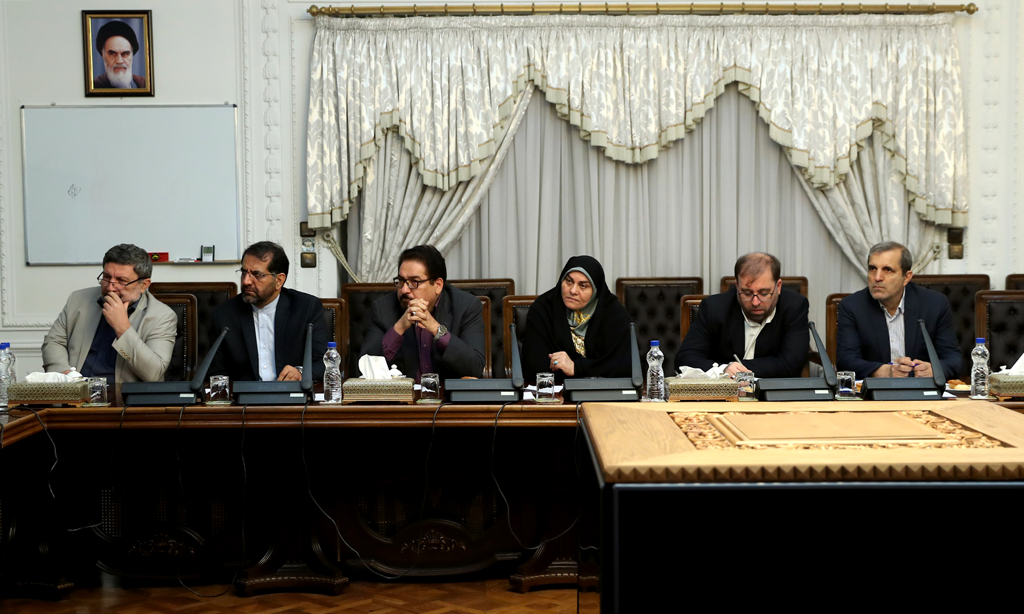 دیدار روحانی با اعضای فراکسیون امید
