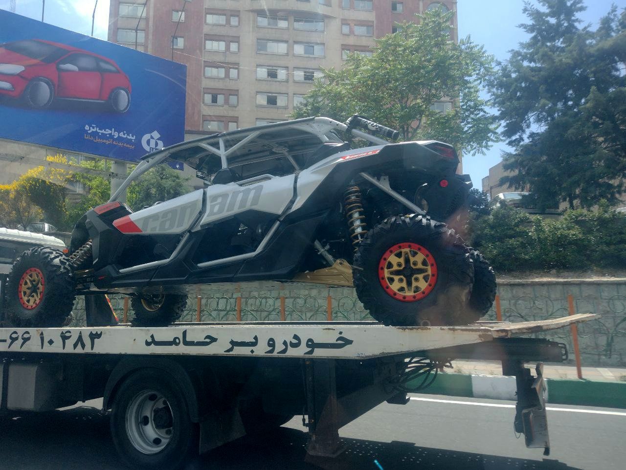 خودرو عجیبی که در خیابان‌های تهران رویت شد