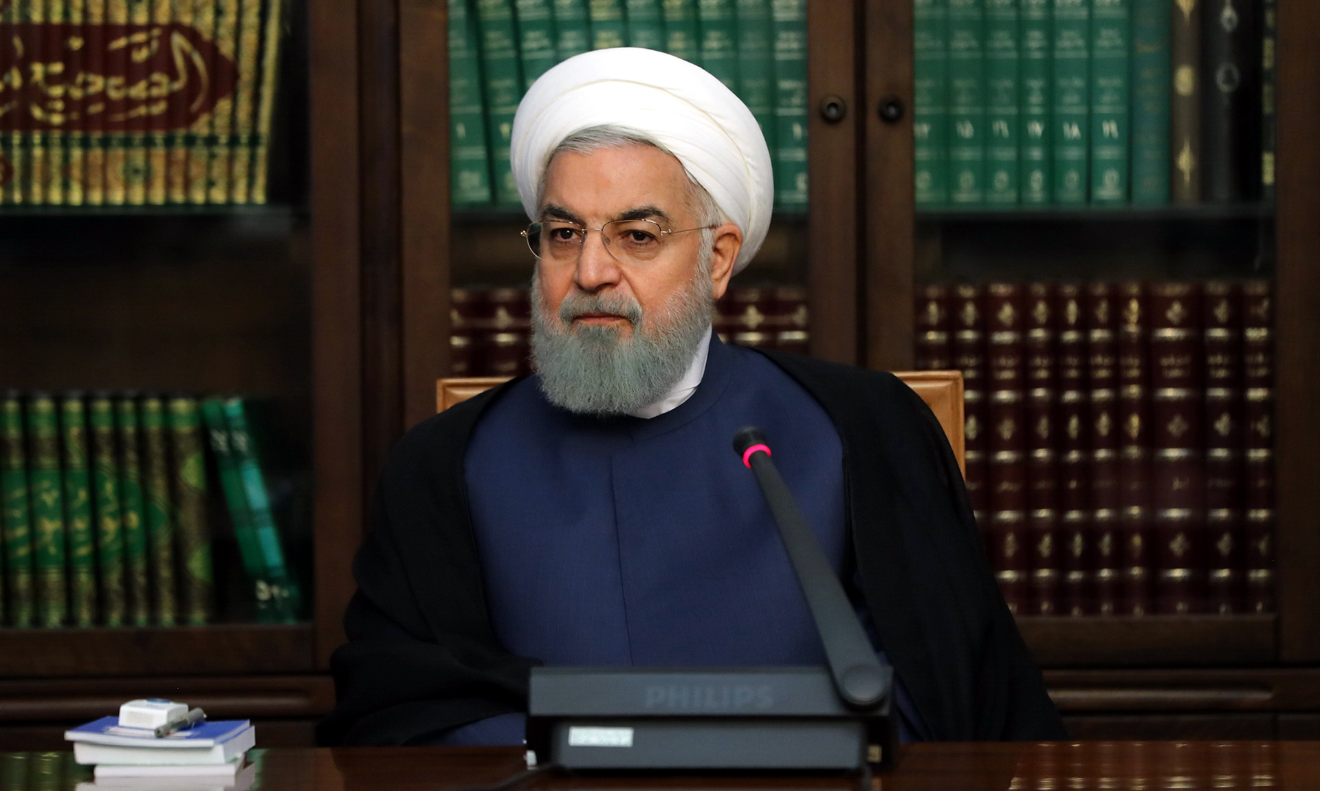 دیدار روحانی با اعضای فراکسیون امید