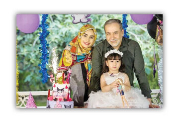 پس لرزه انتشار عکس جشن تولد دختر عباس عراقچی / چون وزیر امور خارجه است نباید برای فرزندش تولد بگیرد؟+ عکس 2