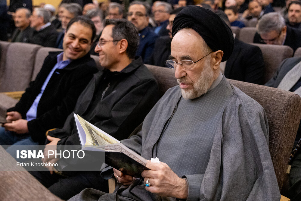 مراسم ترحیم اشرف بروجردی