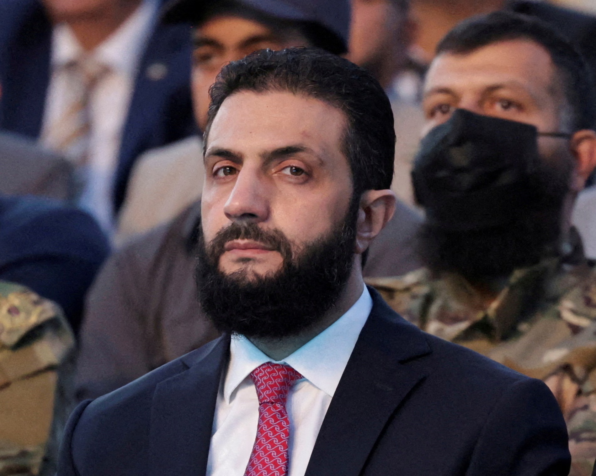 حملات سراسری علیه داعش همزمان با سفر جولانی به آمریکا | دمشق به دنبال کمک مالی، واشنگتن به دنبال حضور نظامی! 4