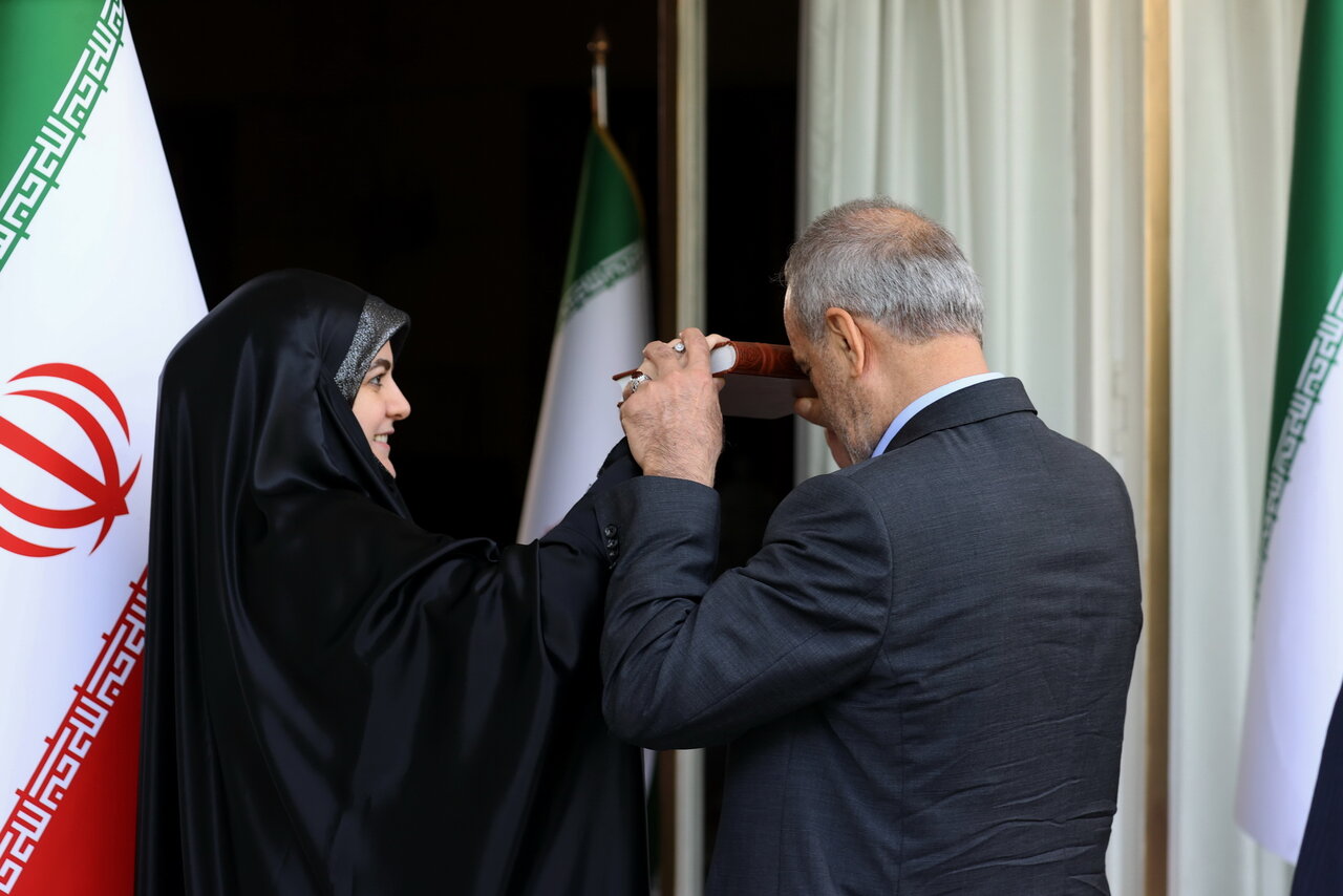 10 مرداد؛ ترور اسماعیل هنیه در خاک ایران و آغاز روزهای پرچالش پزشکیان در پاستور / استخاره ای که بد آمد 3