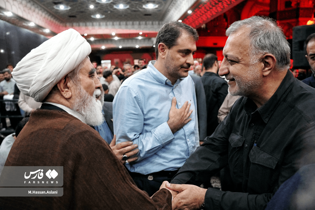 مراسم یادبود شهدای خانواده رهبر انقلاب