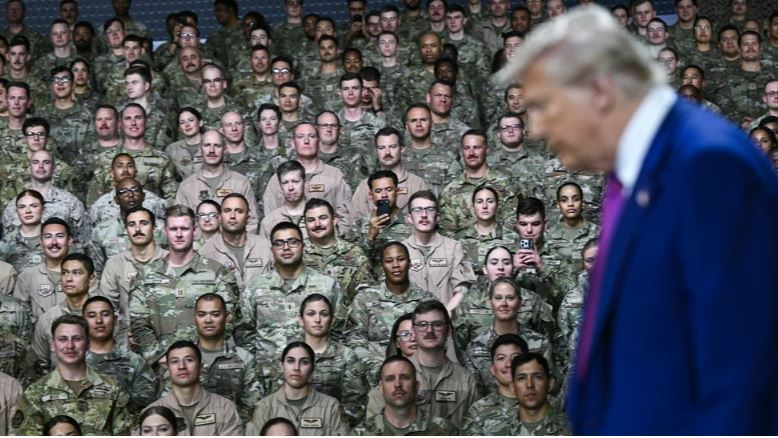 ترامپ و ارتش