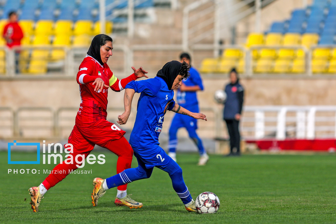 فوتبال دختران