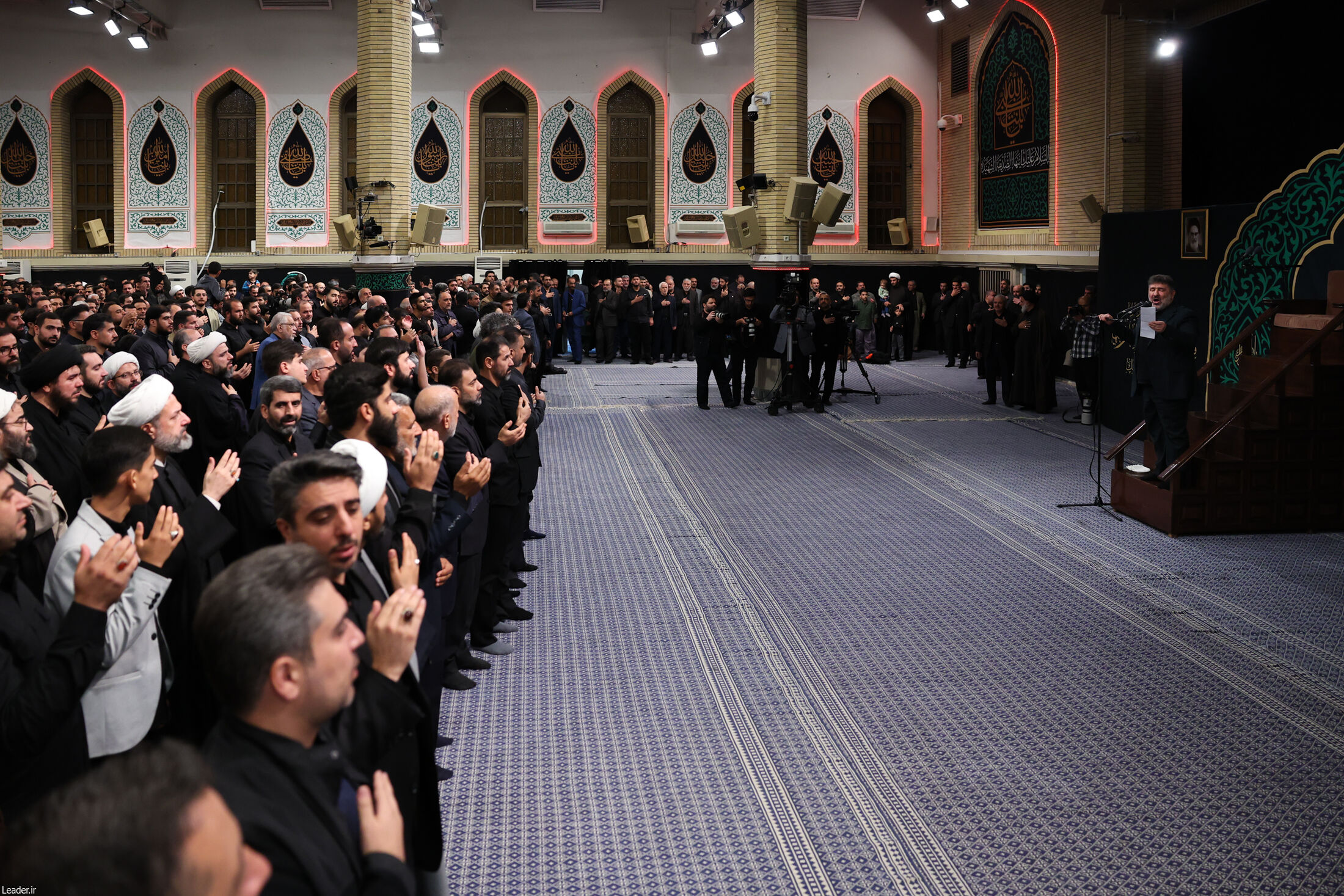 عزاداری شهادت حضرت زهرا (س) در حسینیه امام خمینی
