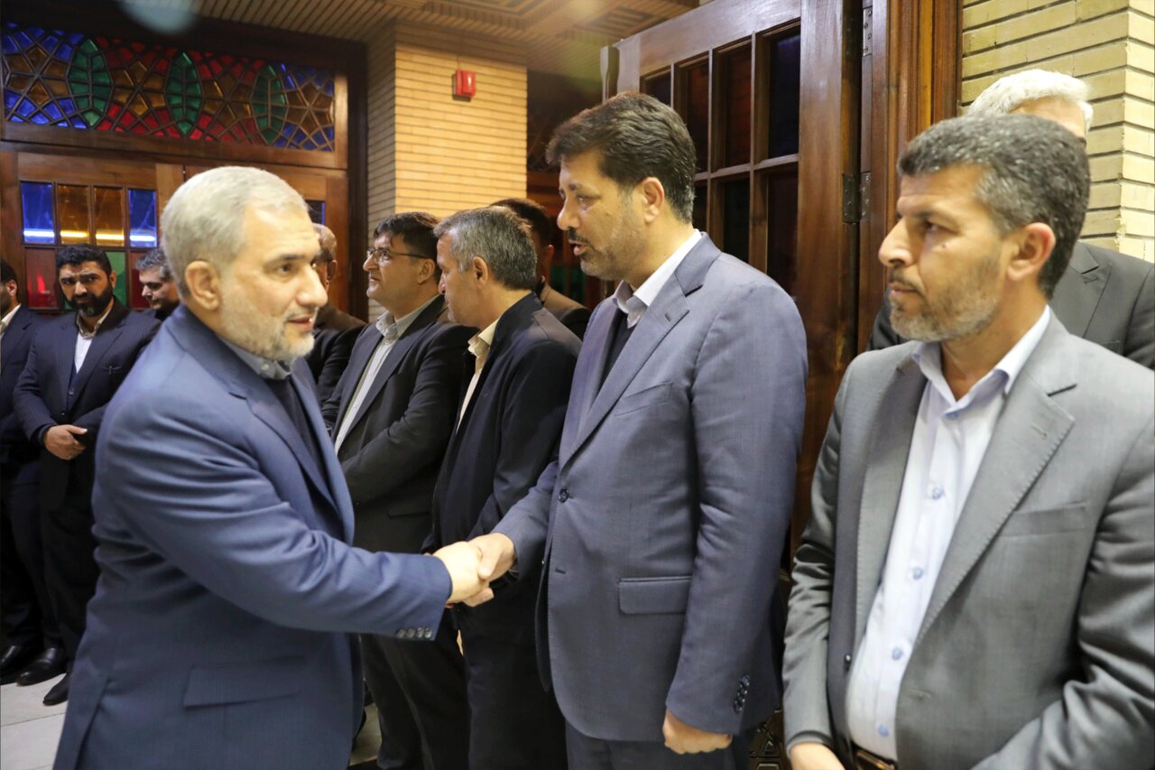 مراسم ختم پسر نماینده لردگان