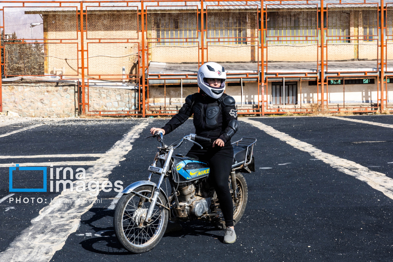 موتورسواری زنان