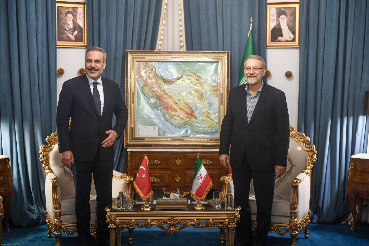 هاکان فیدان به دیدار لاریجانی رفت + تصاویر 3