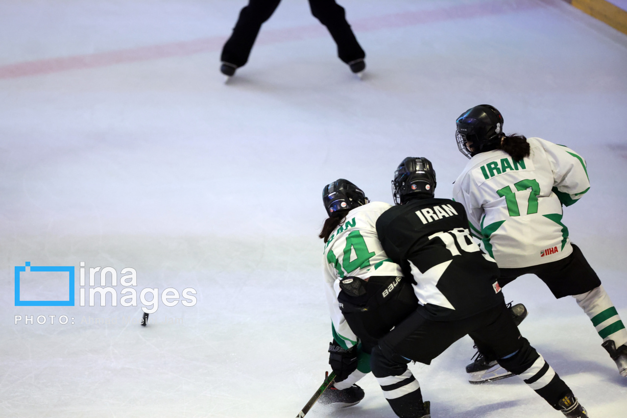 هاکی روی یخ دختران