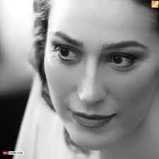 عکسی جالب و دیده نشده از فلامک جنیدی بازیگر مطرحی که او را بیشتر در سریالهای طنز ایرانی می شناسید با چهره ای زیبا در روز عروسی اش منتشر شد.