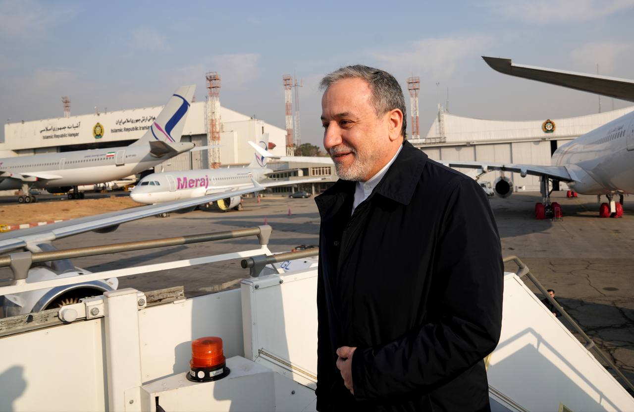 عراقچی عازم بیروت شد + عکس 2