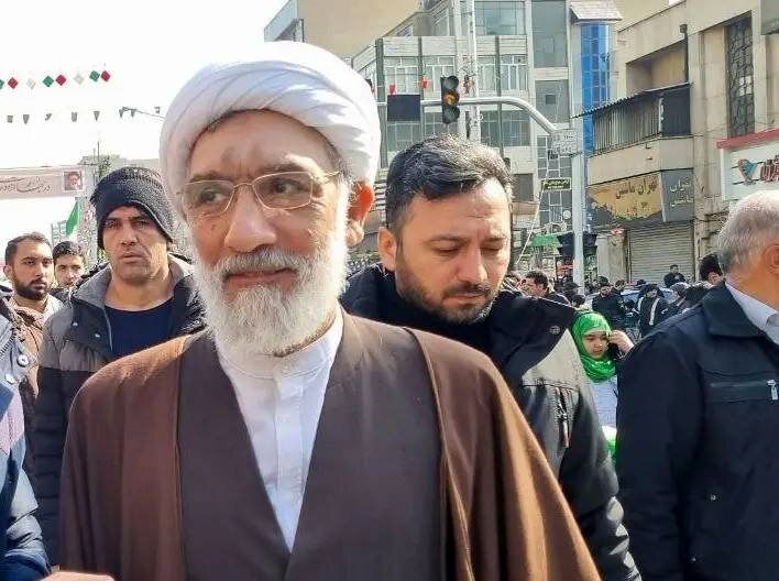 هادی خامنه‌ای به مراسم ۲۲ بهمن آمد/ علی مطهری و پورمحمدی هم بودند +عکس