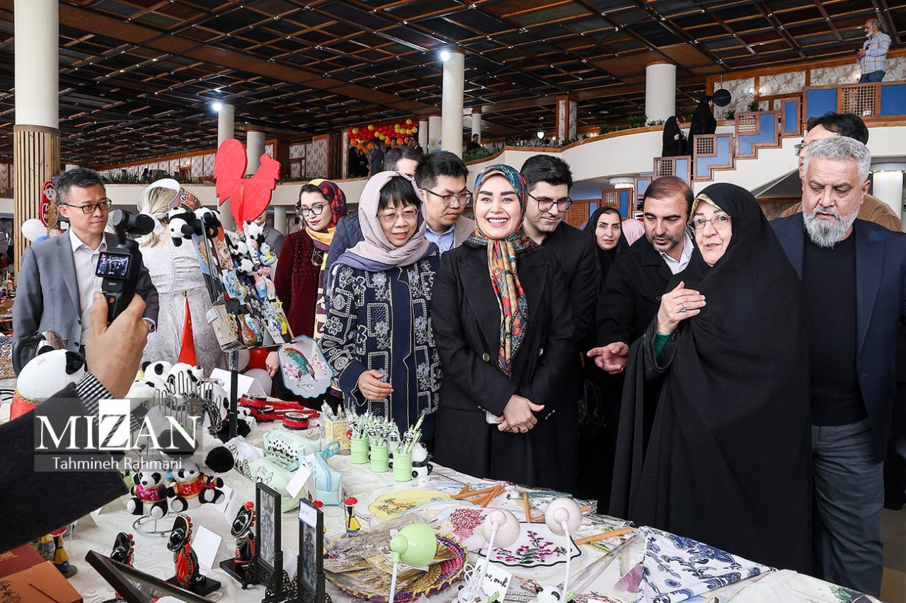 همسر عراقچی