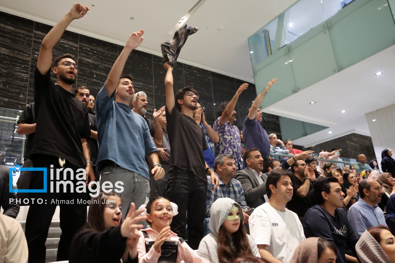 هاکی روی یخ دختران