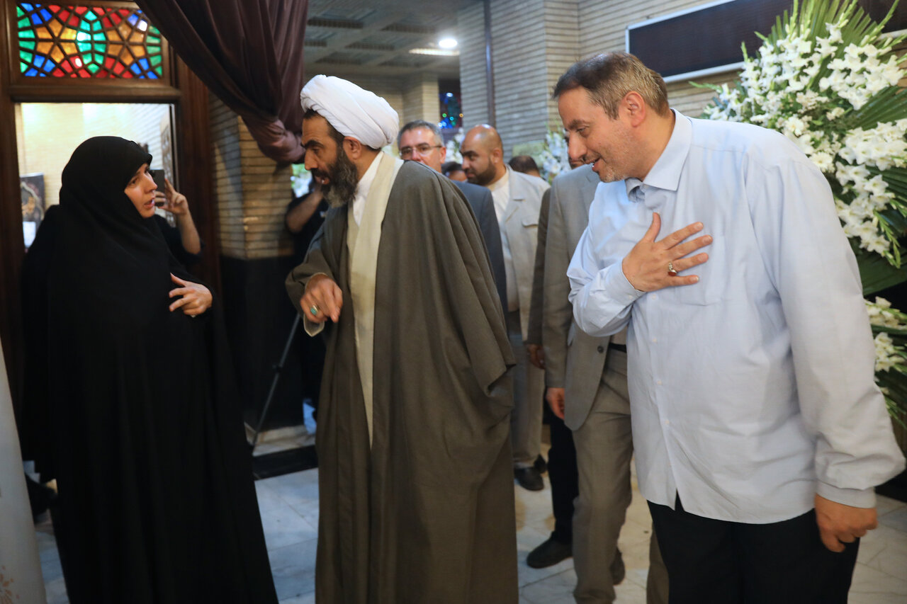الهام ازاد