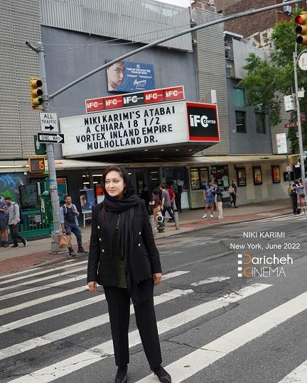 تصویری جالب و دیدنی از نیکی کریمی بازیگر مطرح ایرانی با یک پوشش بسیار زیبا در خیابانهای خارج منتشر شد.