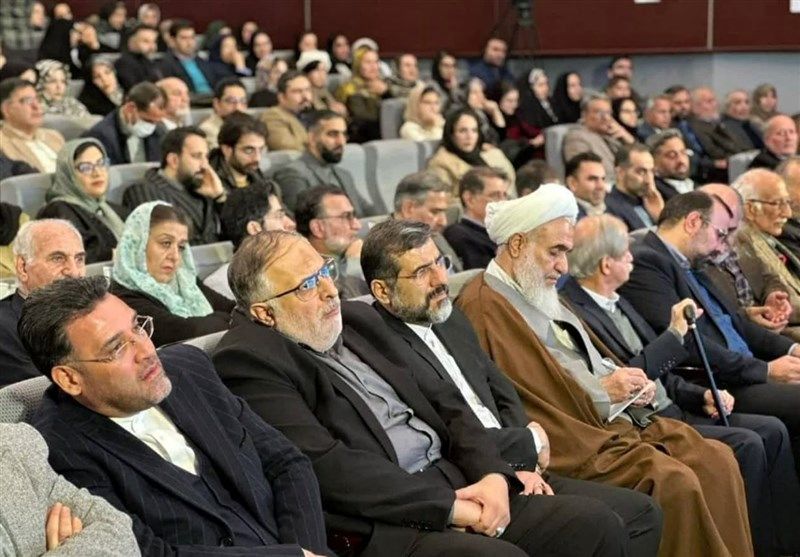 معرفی برگزیدگان هفتمین دوسالانه ملی خوشنویسی ایران + عکس 4